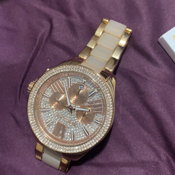 Watch - Picture 7 of 7